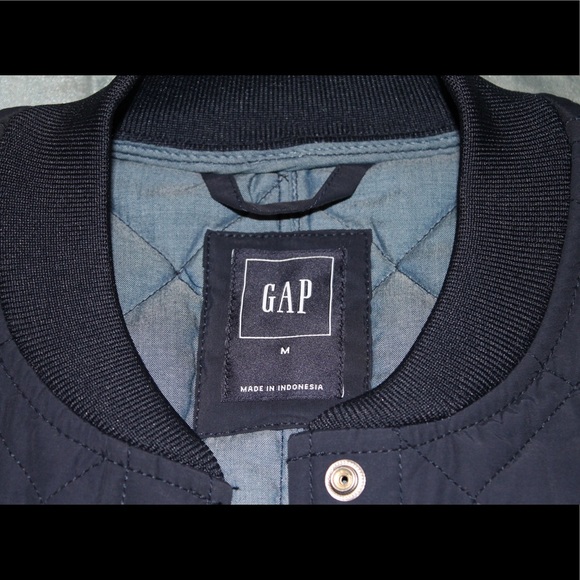 Gap Puffy Bomber Jacket - Picture 5 of 6